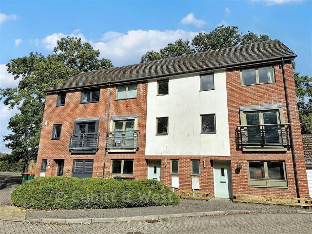 House for sale in Glynde, West Sussex