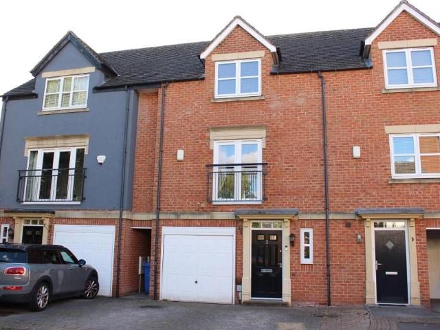 House for sale in Mickleover, East Midlands