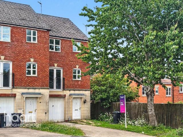 House for sale in Coalville, Leicestershire