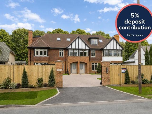 House for sale in Blackhills, Surrey