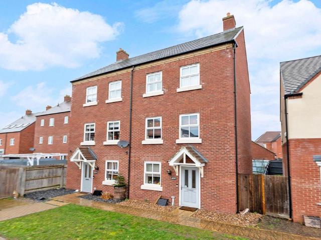 House for sale in Bedford
