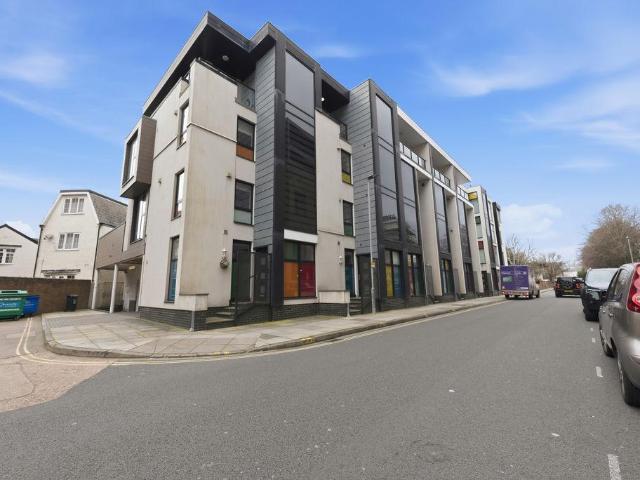 House for sale in Southsea, City Of Portsmouth