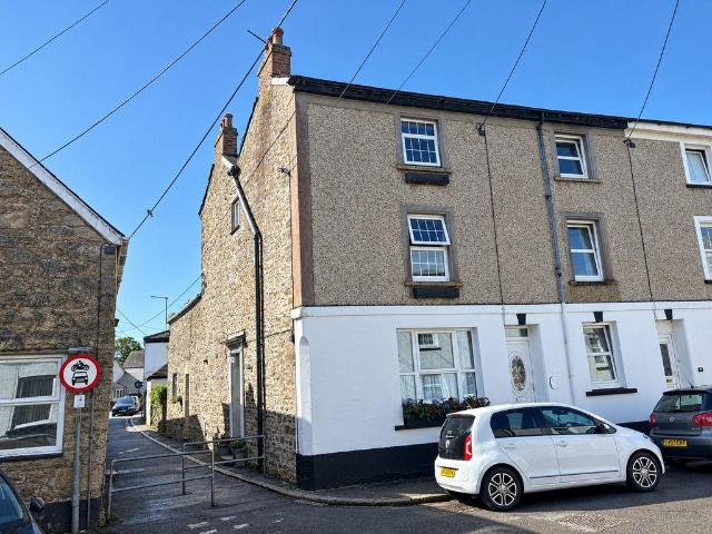 House for sale in Lostwithiel, Cornwall