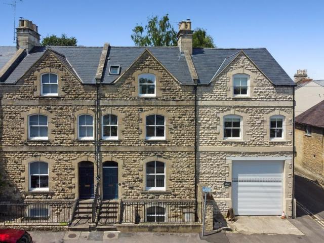 House for sale in Chesterton, Fossebridge