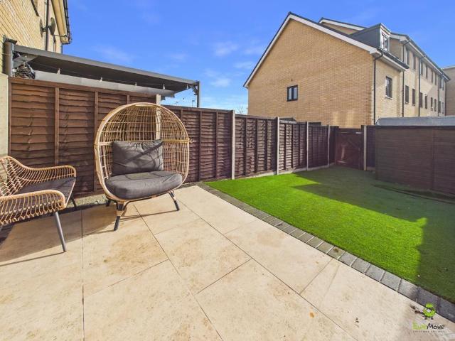 House for sale in Worcester Park Estate, Monks Orchard