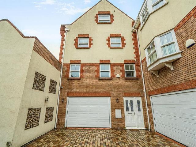 House for sale in Margate Old Town, Thanet