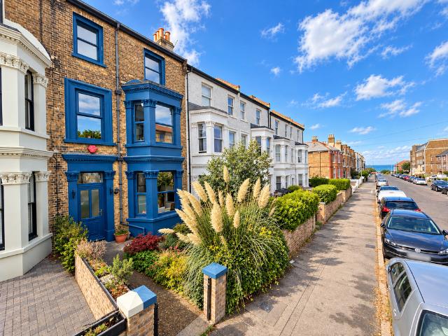 House for sale in Cliftonville West, Thanet