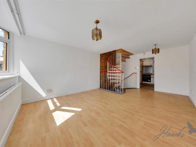 House for sale in Maryland, Greater London