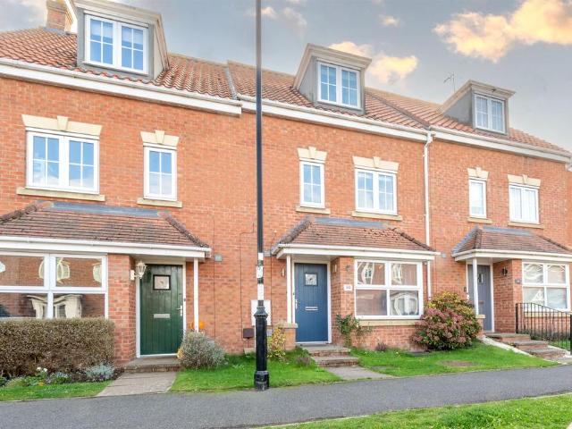 House for sale in Desborough