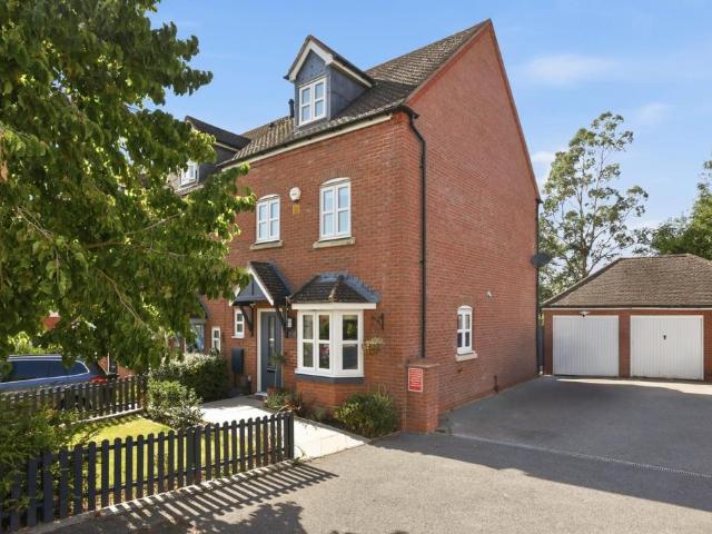 House for sale in Stratford-upon-Avon, Alderminster