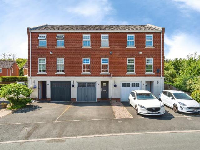 House for sale in Lee Bank, Greater Manchester