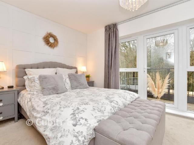 House for sale in Red Hill, Surrey