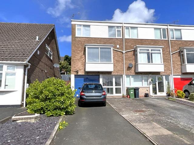 House for sale in Hasbury, West Midlands