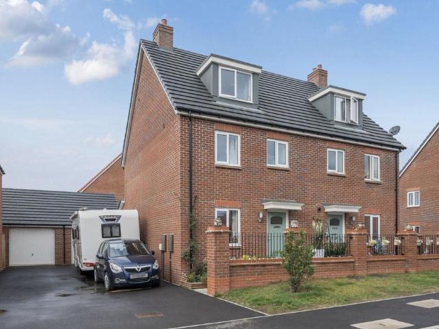 House for sale in Ludgershall, Wiltshire
