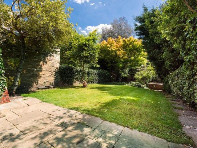 House for sale in South Hampstead, Greater London