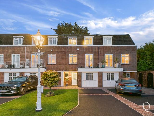 House for sale in West Cliff, Bournemouth