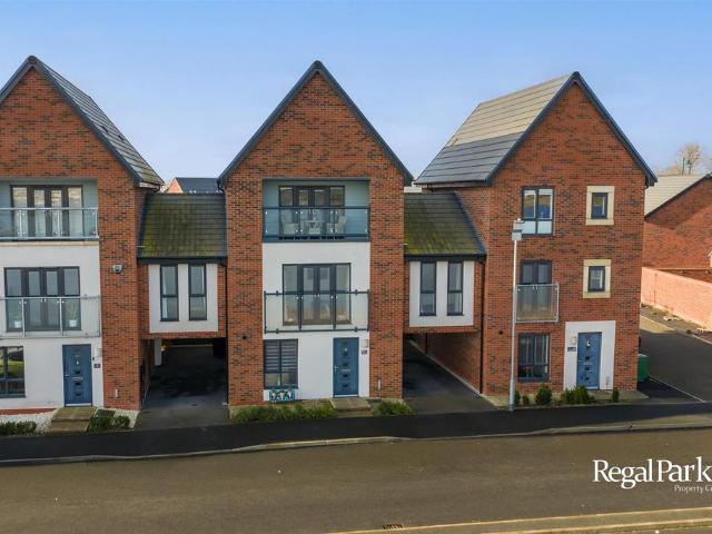 House for sale in Hampton Gardens, Peterborough