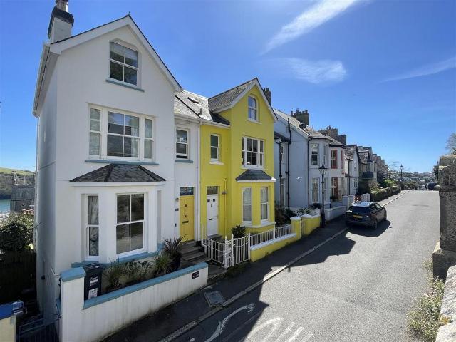 House for sale in Fowey, Cornwall