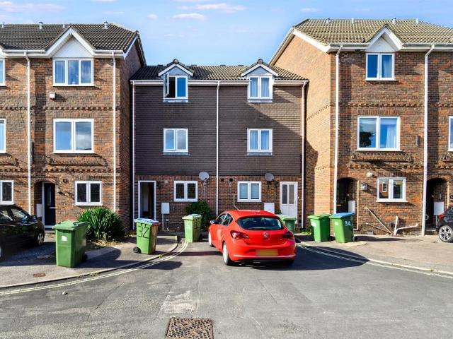 House for sale in Banister's Park, Isle Of Man