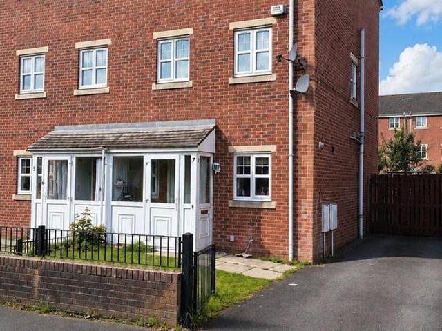House for sale in Georgia, Greater Manchester