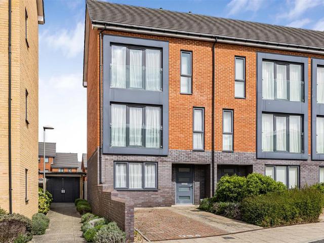 House for sale in Whitley, Reading