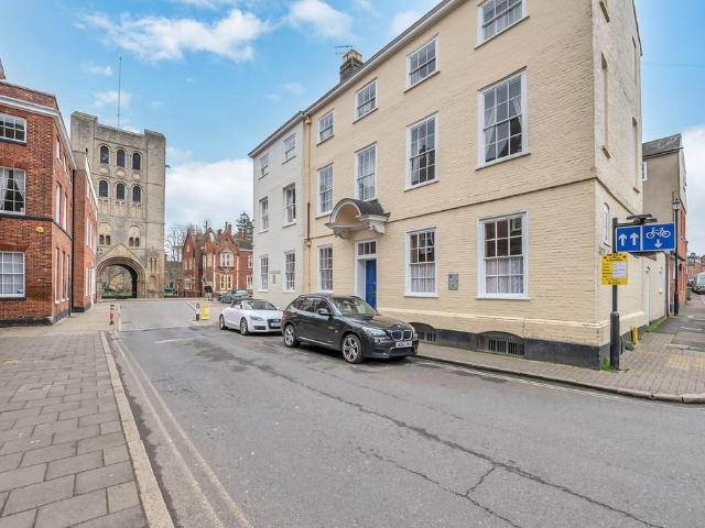 House for sale in Chedburgh, Suffolk
