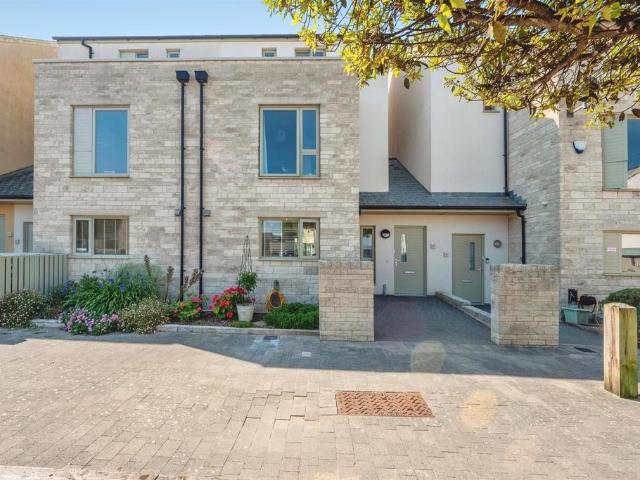 House for sale in Portland, East Dorset