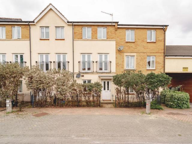 House for sale in Horfield, Feckenham