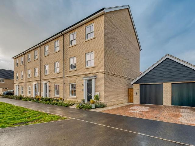 House for sale in Bedingfield, Suffolk