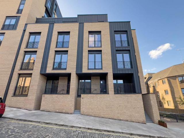 House for sale in Haymarket, Scotland