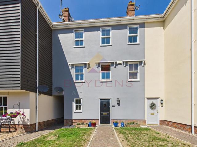 House for sale in Fordham Heath, Essex