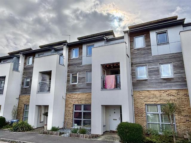 House for sale in Poole
