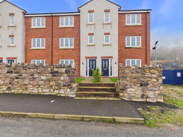 House for sale in Holywell, Wales