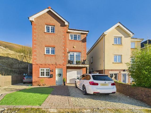 House for sale in Nantyglo and Blaina, Wales