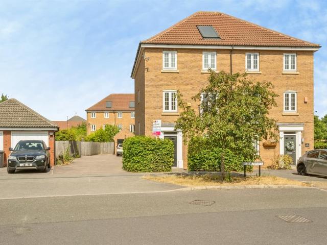House for sale in Lakeside, South Yorkshire