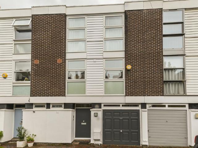 House for sale in Belsize Park, Primrose Hill