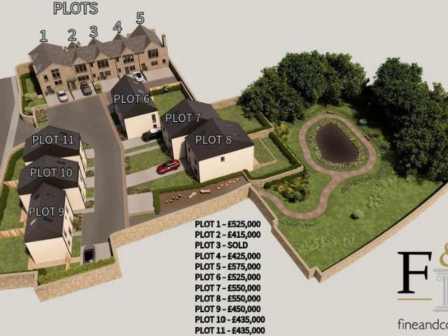 House for sale in Rastrick, West Yorkshire