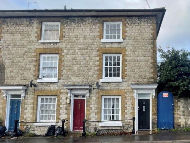 House for sale in Ringlestone, Midway