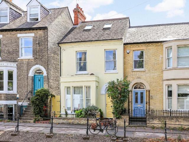 House for sale in Arbury, Cambridgeshire