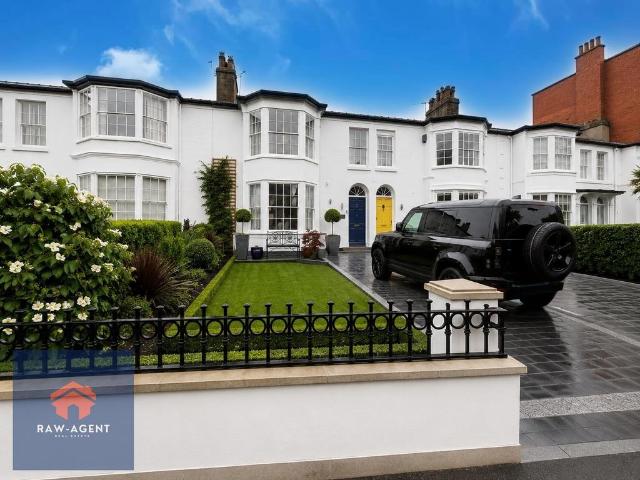 House for sale in Southport, Sefton