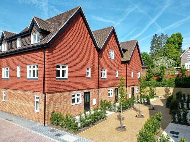 House for sale in Red Hill, Surrey