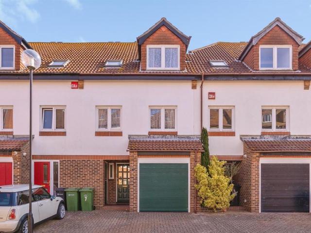 House for sale in Old Portsmouth, City Of Portsmouth