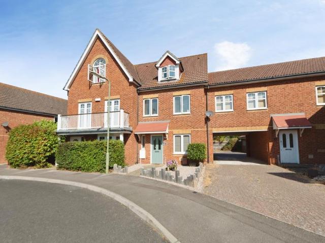 House for sale in Lee-on-the-Solent, Middlecroft