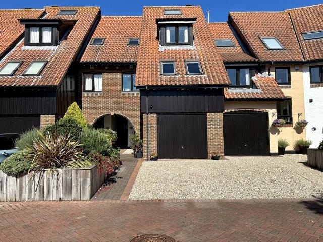 House for sale in Hythe and Dibden, Ashurst Bridge