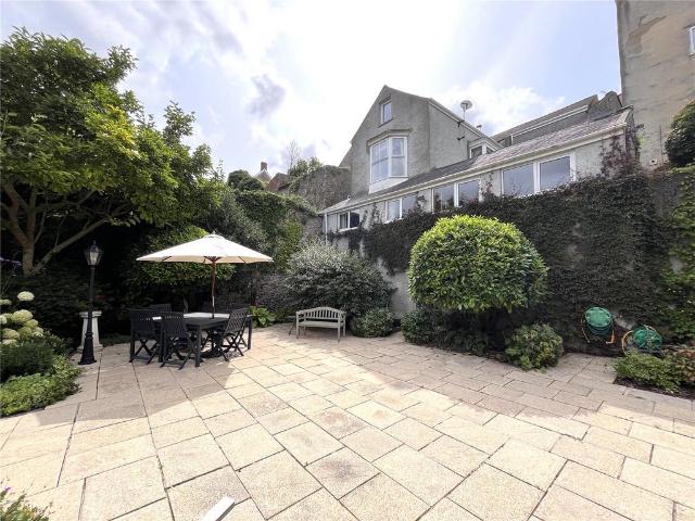 House for sale in Monkton, Pembroke