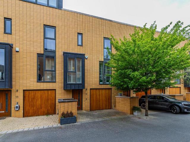 House for sale in Cardiff International Sports Village, Falcon Lodge