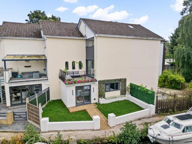 House for sale in Appleton, Warrington