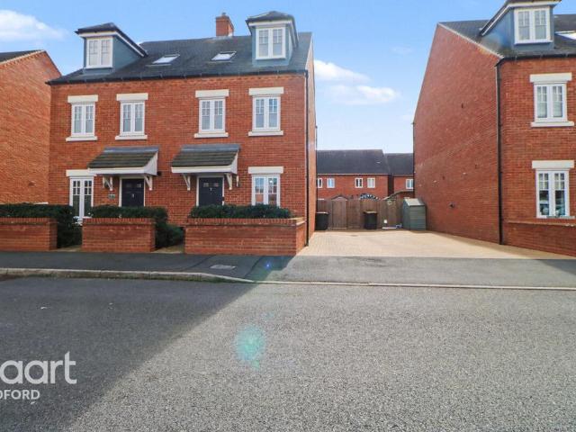 House for sale in Bedford