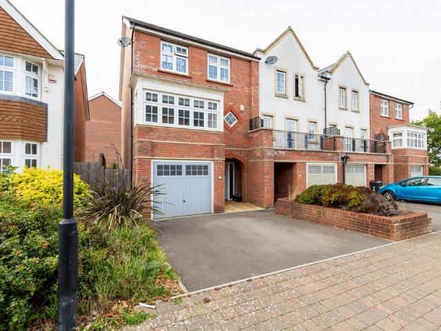 House for sale in Lockleaze, Bristol