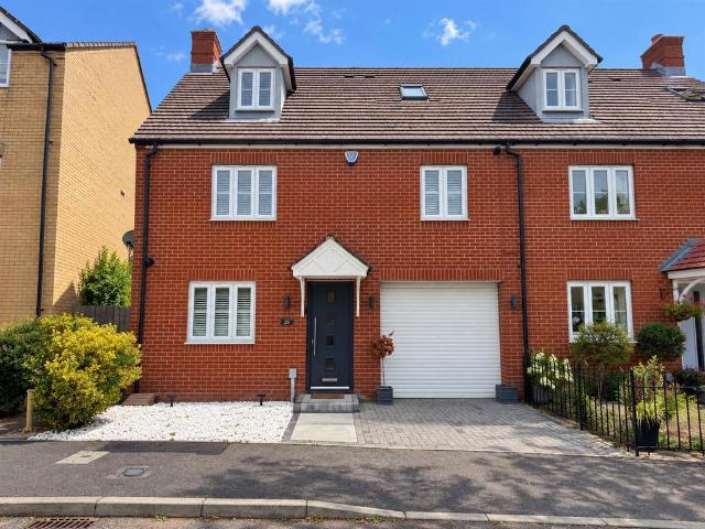 House for sale in Great Ashby, King's Walden